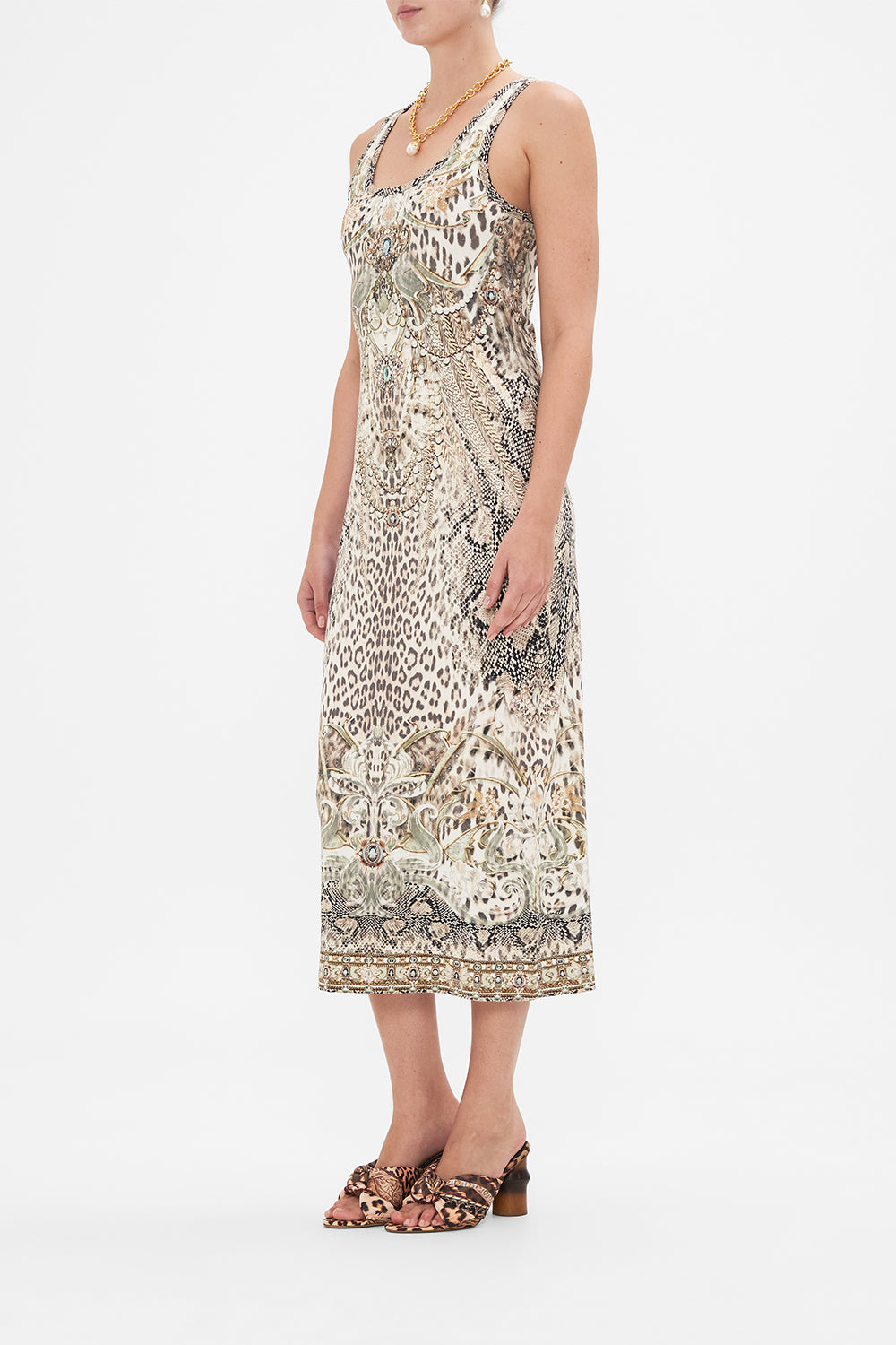CAMILLA jersey dress in Looking Glass Houses print