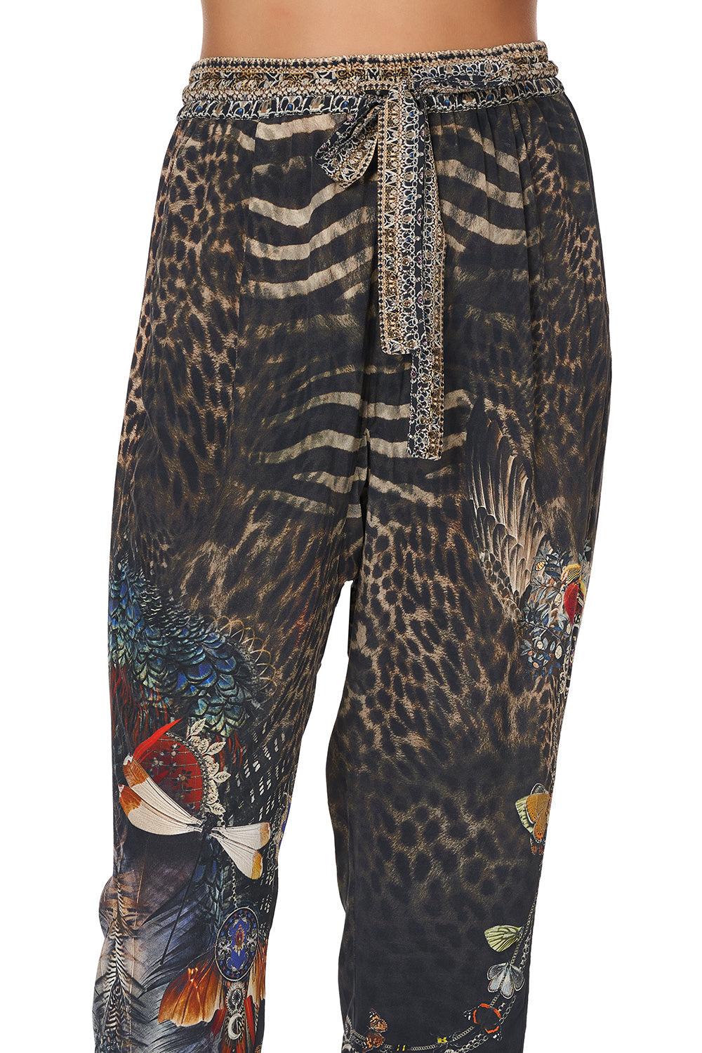 DROP CROTCH SLIM LEG PANT TREASURE CHASER