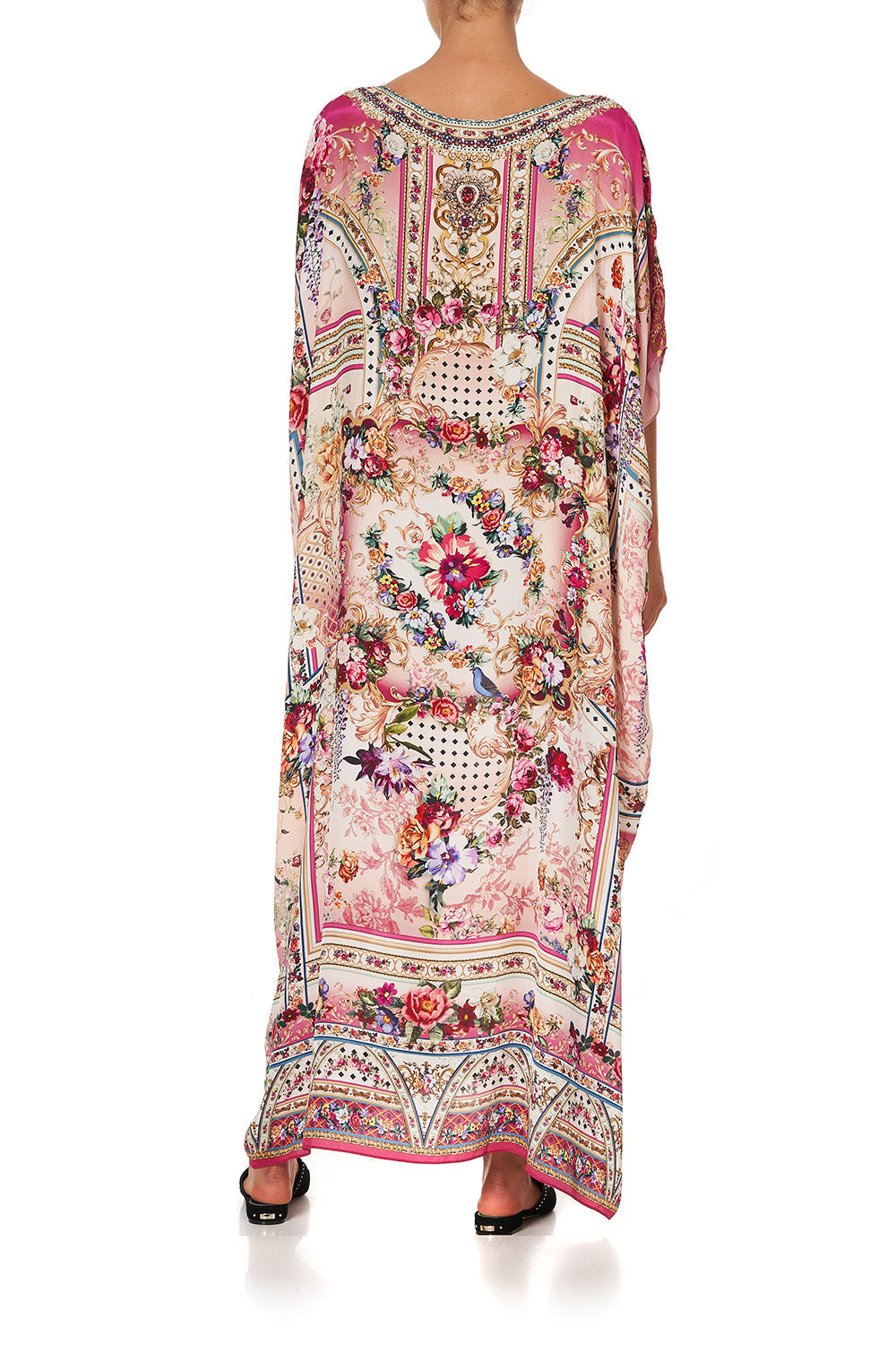 ROUND NECK KAFTAN SUMMONED BY A ROSE