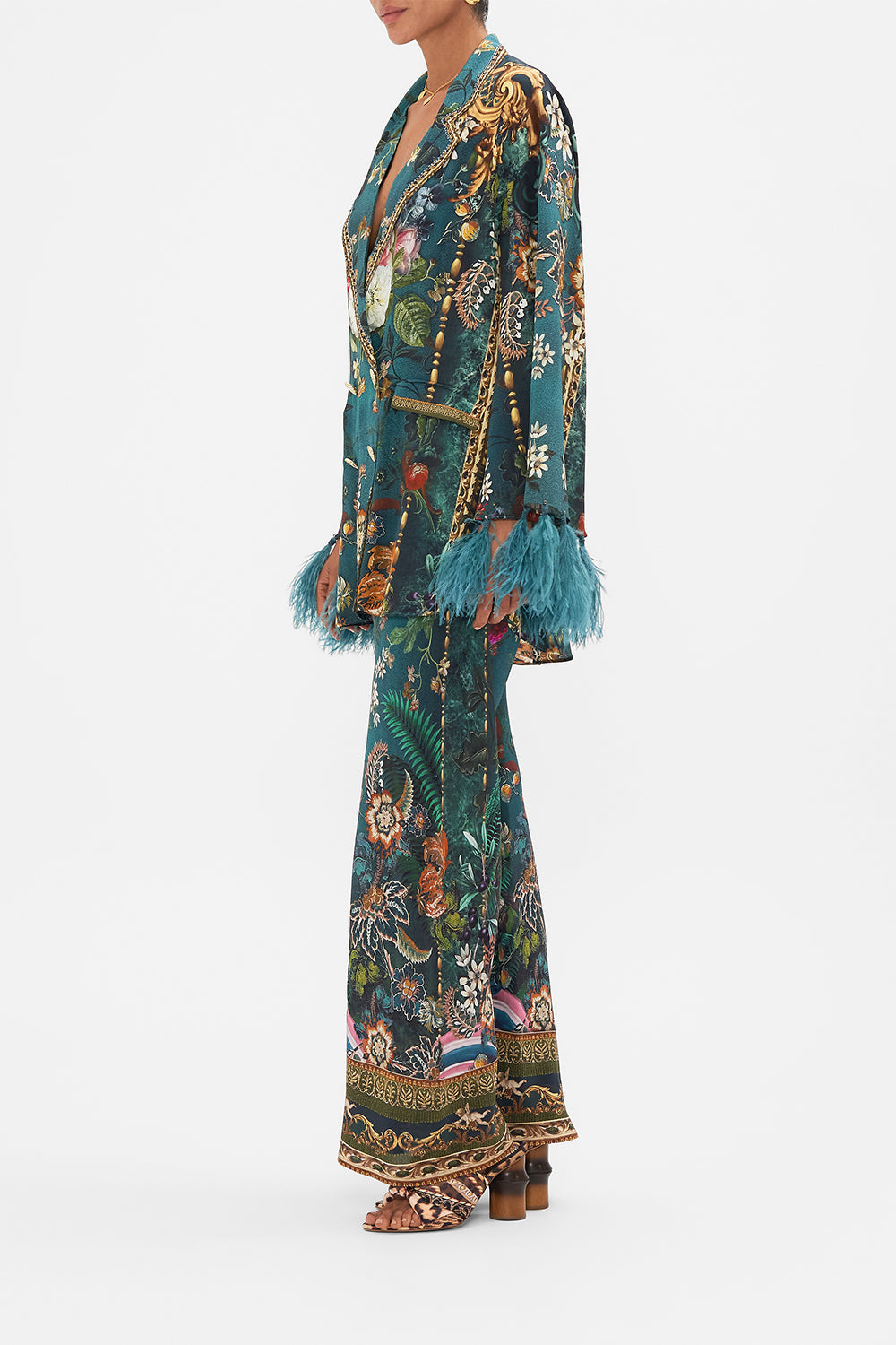 FLARED SLEEVE DOUBLE BREASTED JACKET VERDIS WORLD