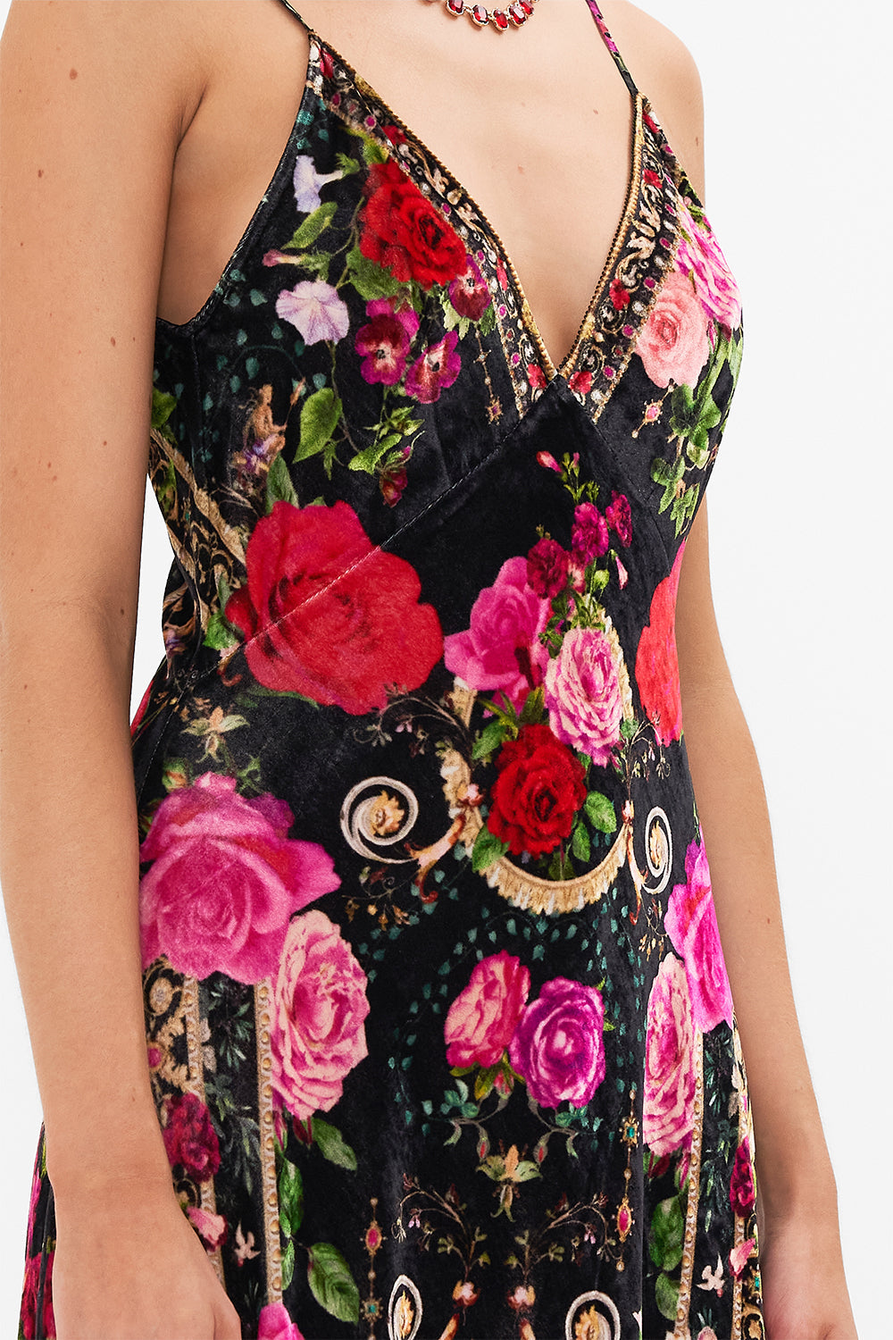 V NECK BIAS SLIP - VELVET RESERVATION FOR LOVE