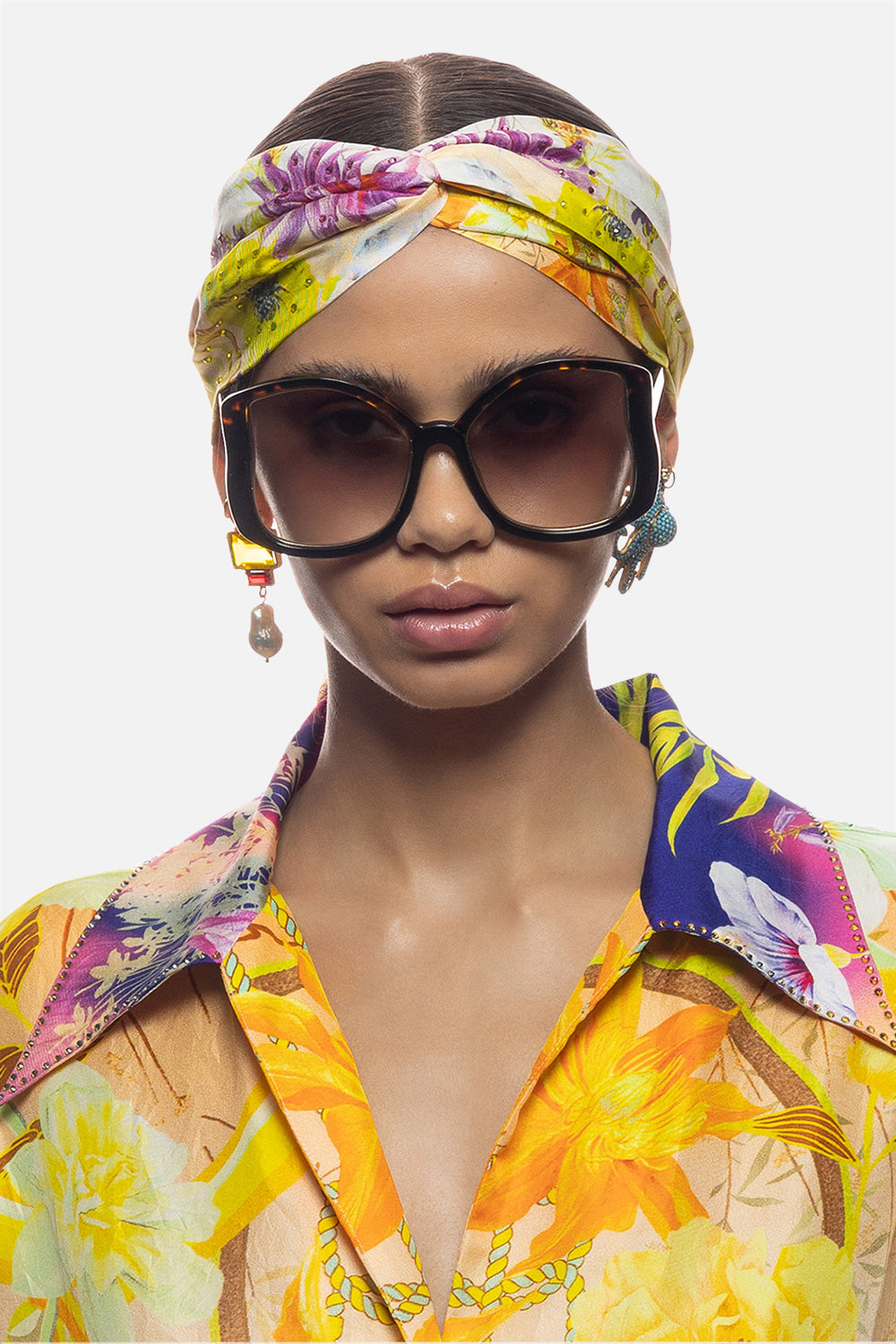 SOCIAL BUTTERFLY SUNGLASSES DARK TORT / BLACK