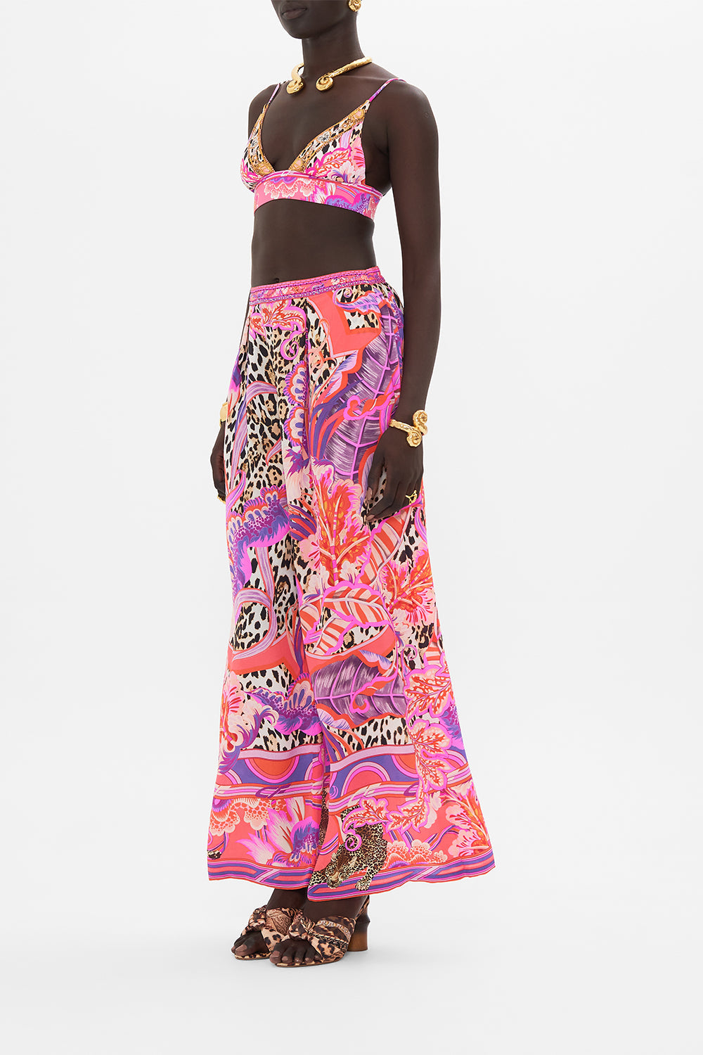 Side view of model wearig CAMILLA lingerie bra in Viola Vintage print