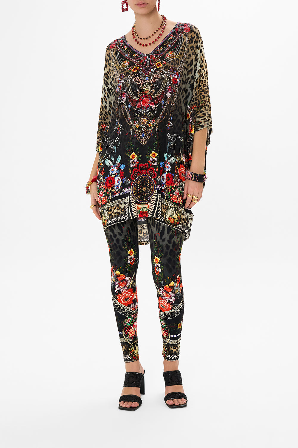 CAMILLA black floral leggings in Volendam Dolls print