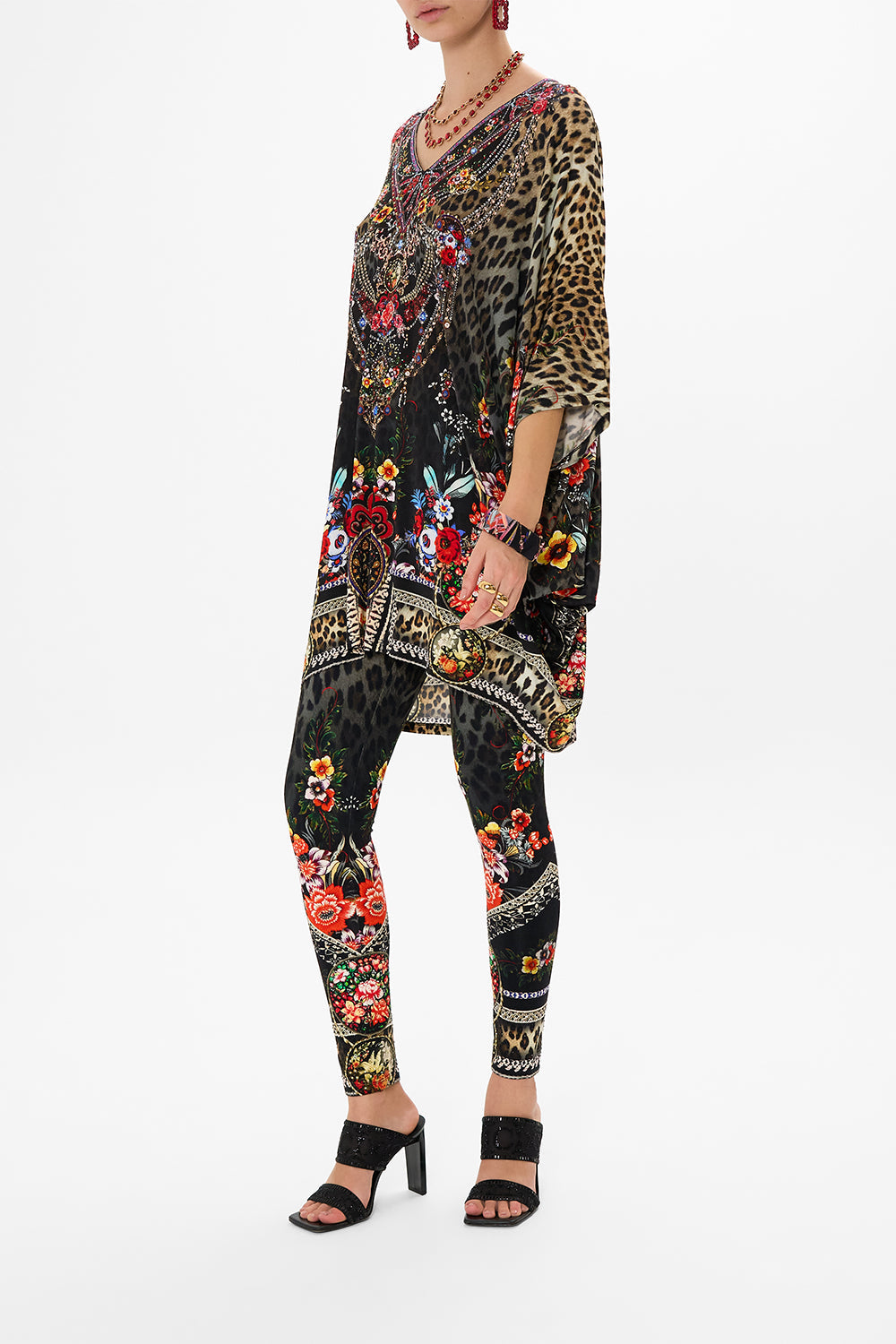 CAMILLA black floral leggings in Volendam Dolls print