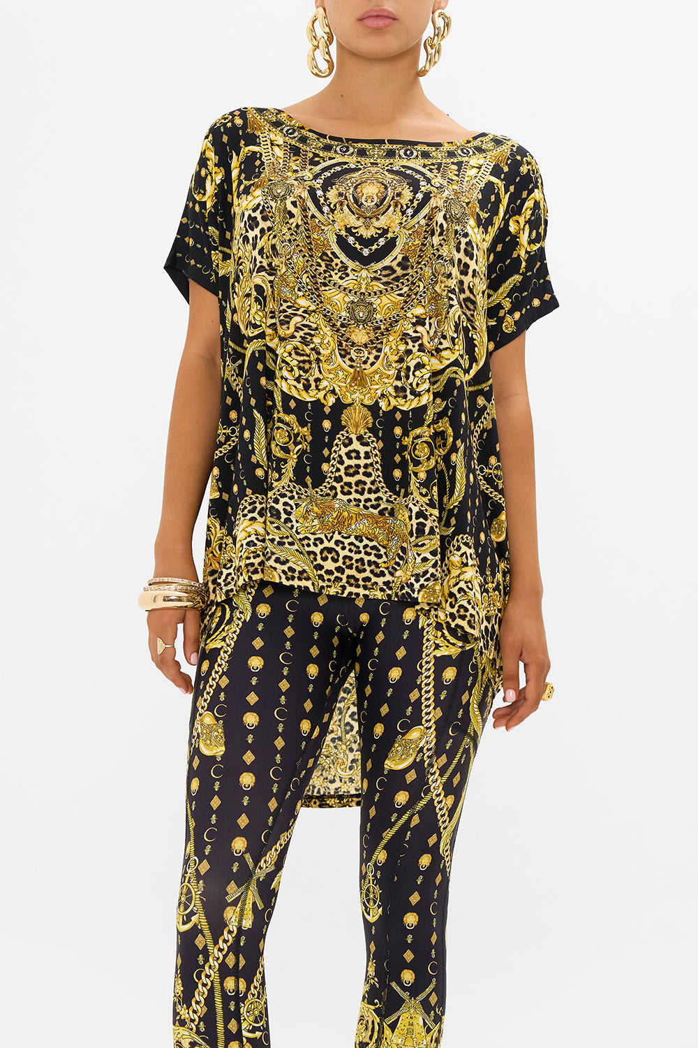 CAMILLA activewear tee in Nouveau Nature print