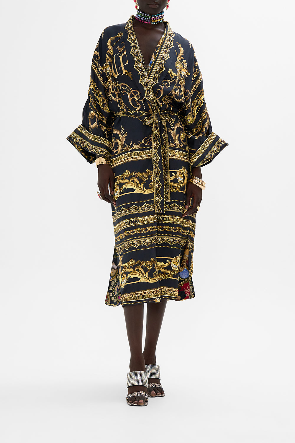 LONG LINE REVERSIBLE ROBE HAPPILY EVER AFTER