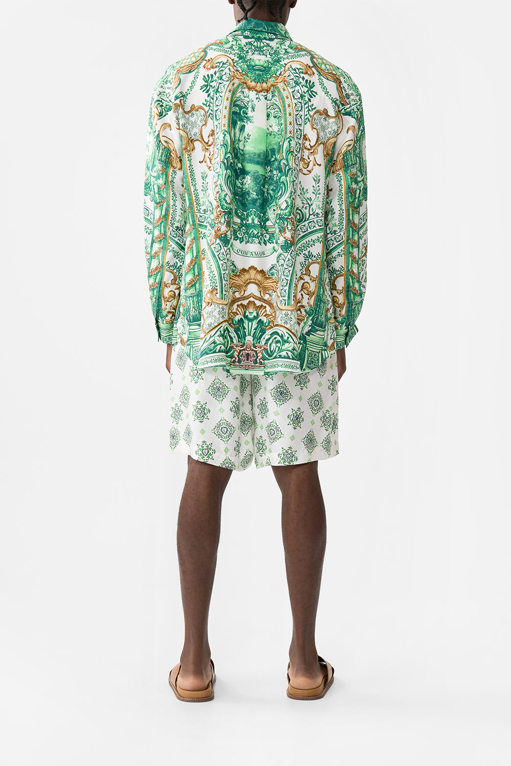 FIXED WAIST MID LENGTH WALK SHORT CORRIDOR OF CALM