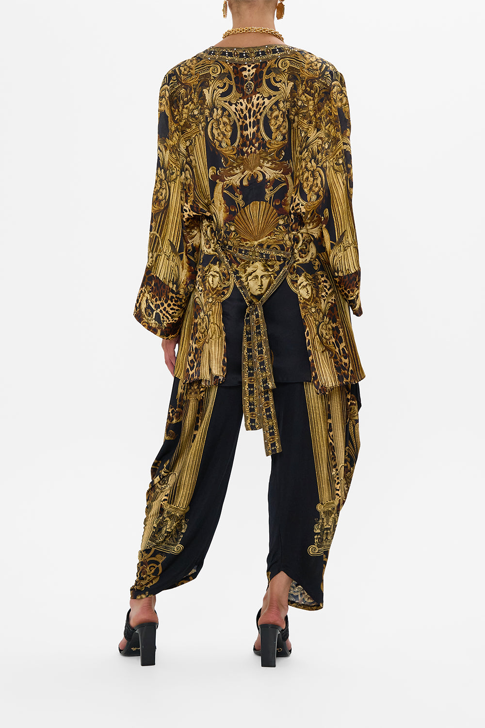 SHORT KIMONO WRAP ERA OF EMPIRES