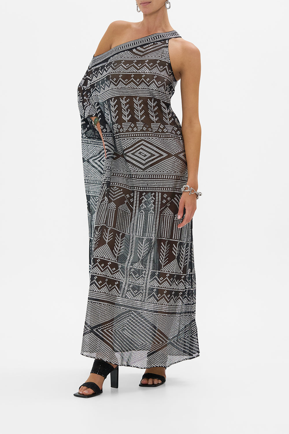 ONE SHOULDER KAFTAN WITH NECKBAND THE EGYPT EFFECT