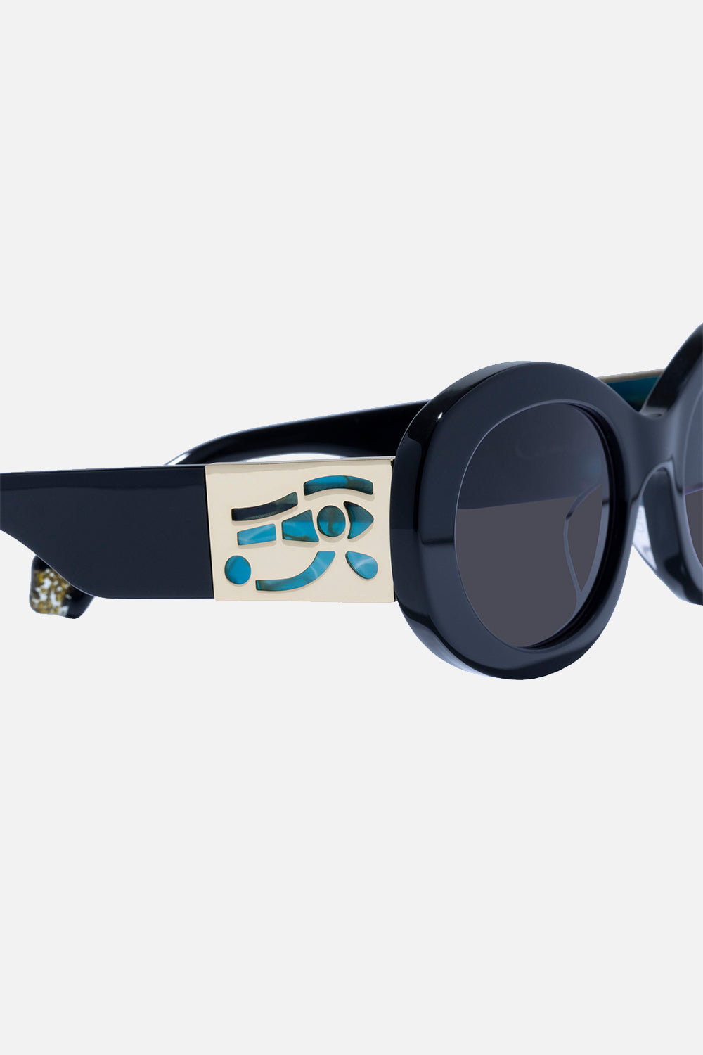 CAMILLA Sunglasses in Sandstorm print.