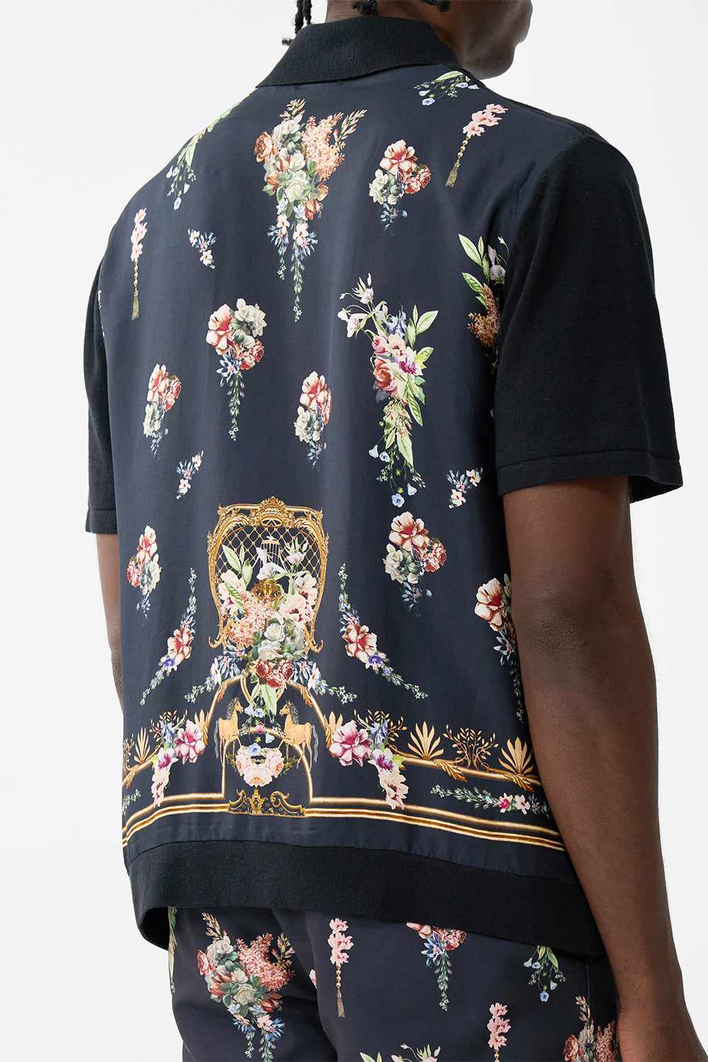 The CAMILLA Short Sleeve Knit Shirt W Silk Contrast Back in our Noble Endeavours print.