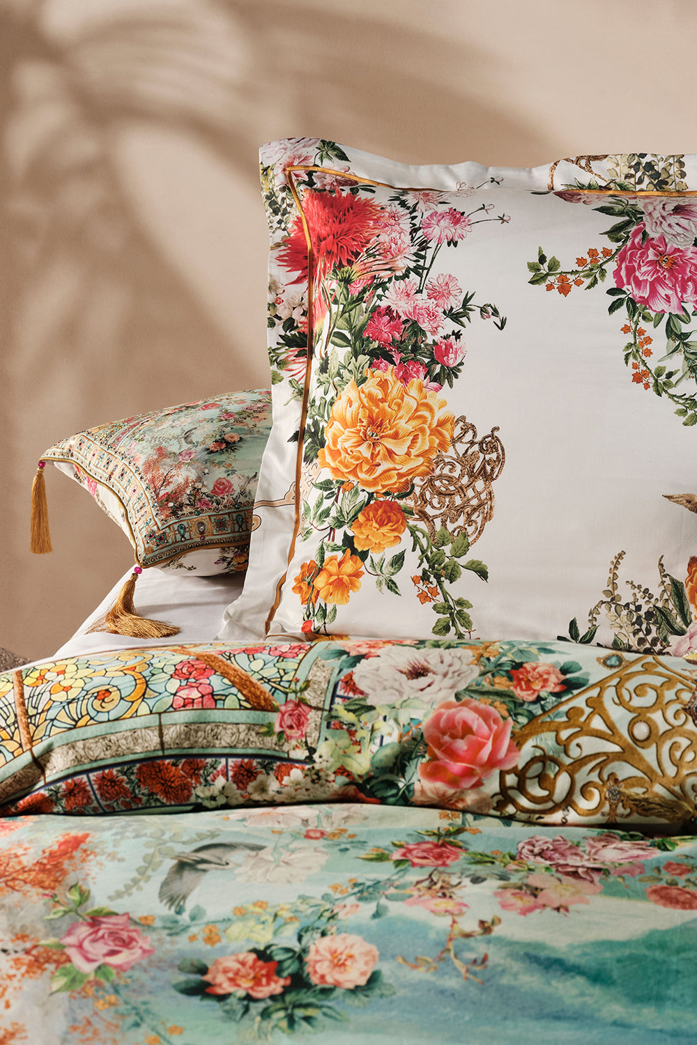 CAMILLA European pillowcase in The jewellery museum print.