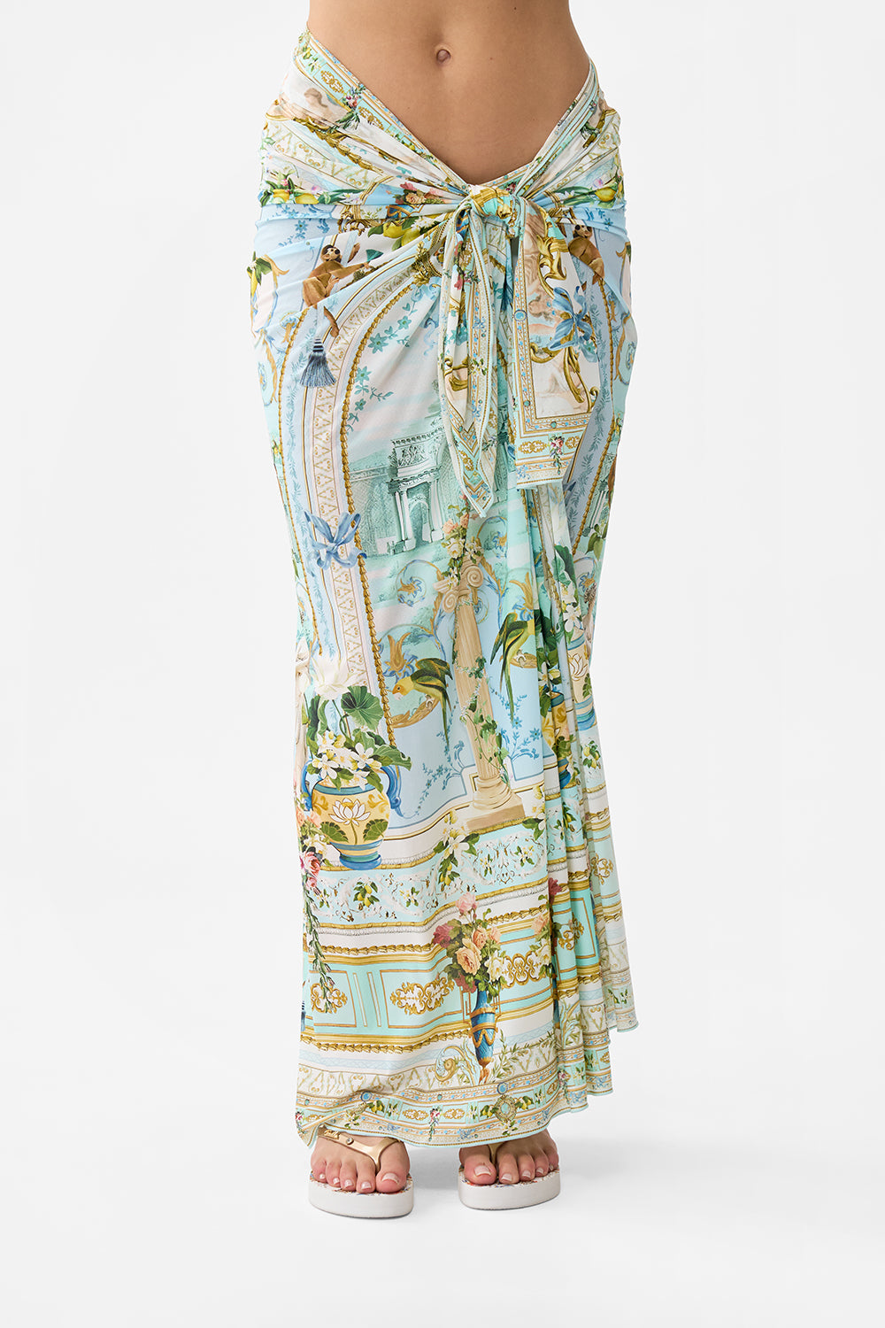 LONG SARONG VENUS ON A VESPA