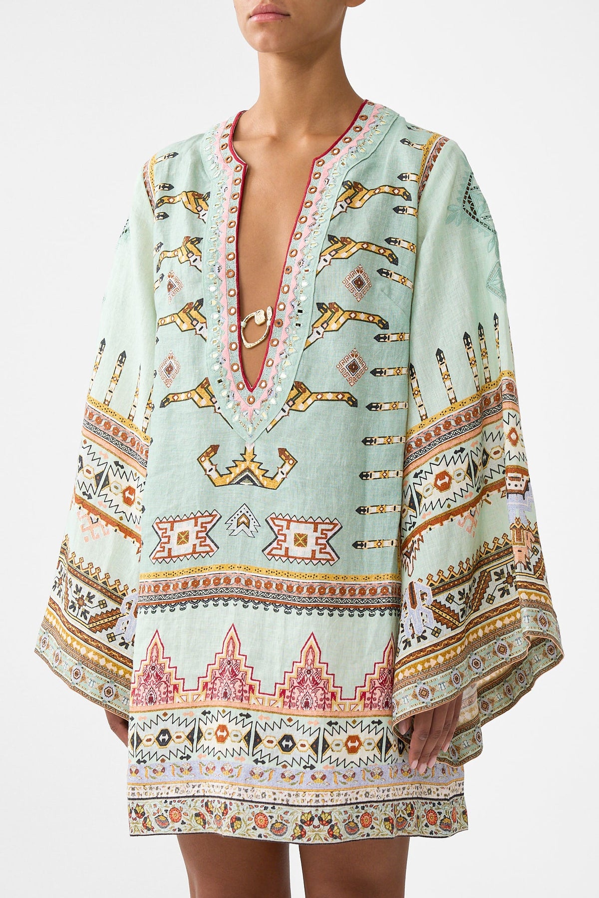 DEEP V-NECK HARDWARE SHORT KAFTAN LEGEND HAS IT