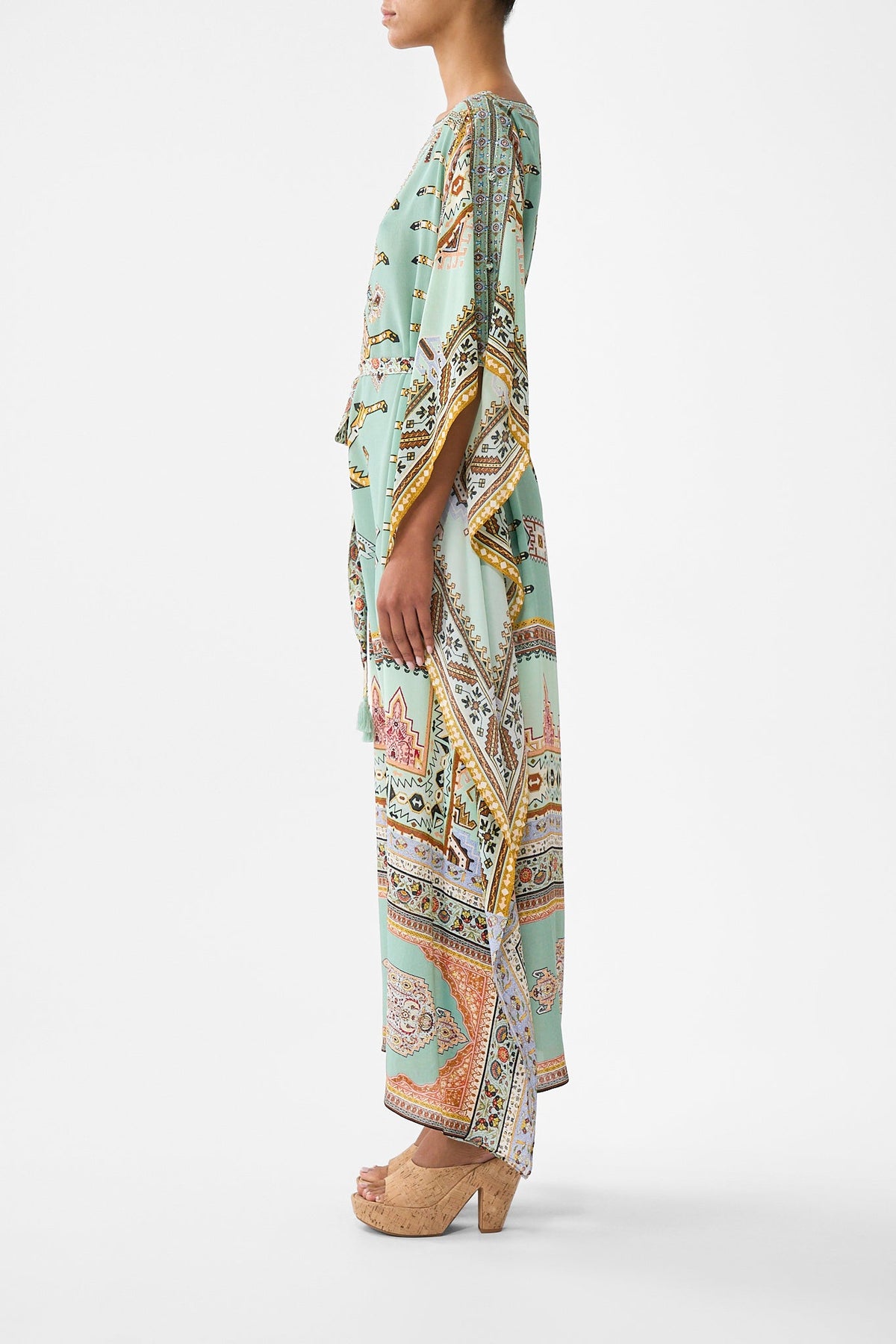 SCARF KAFTAN WITH TIE WAIST LEGEND HAS IT