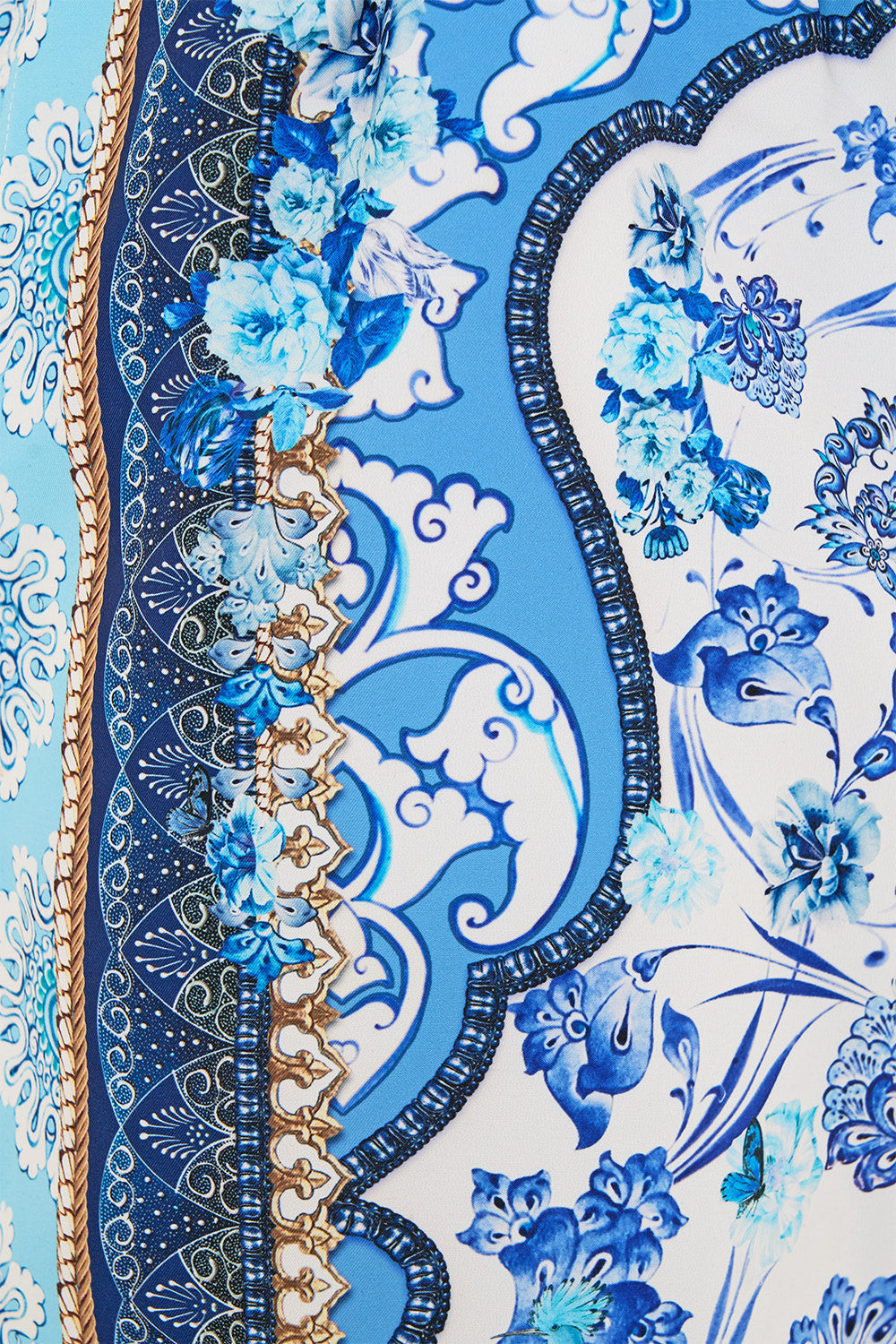 MID LENGTH BOARDSHORT WITH ELASTIC WAIST ALL ABOUT THAT LACE