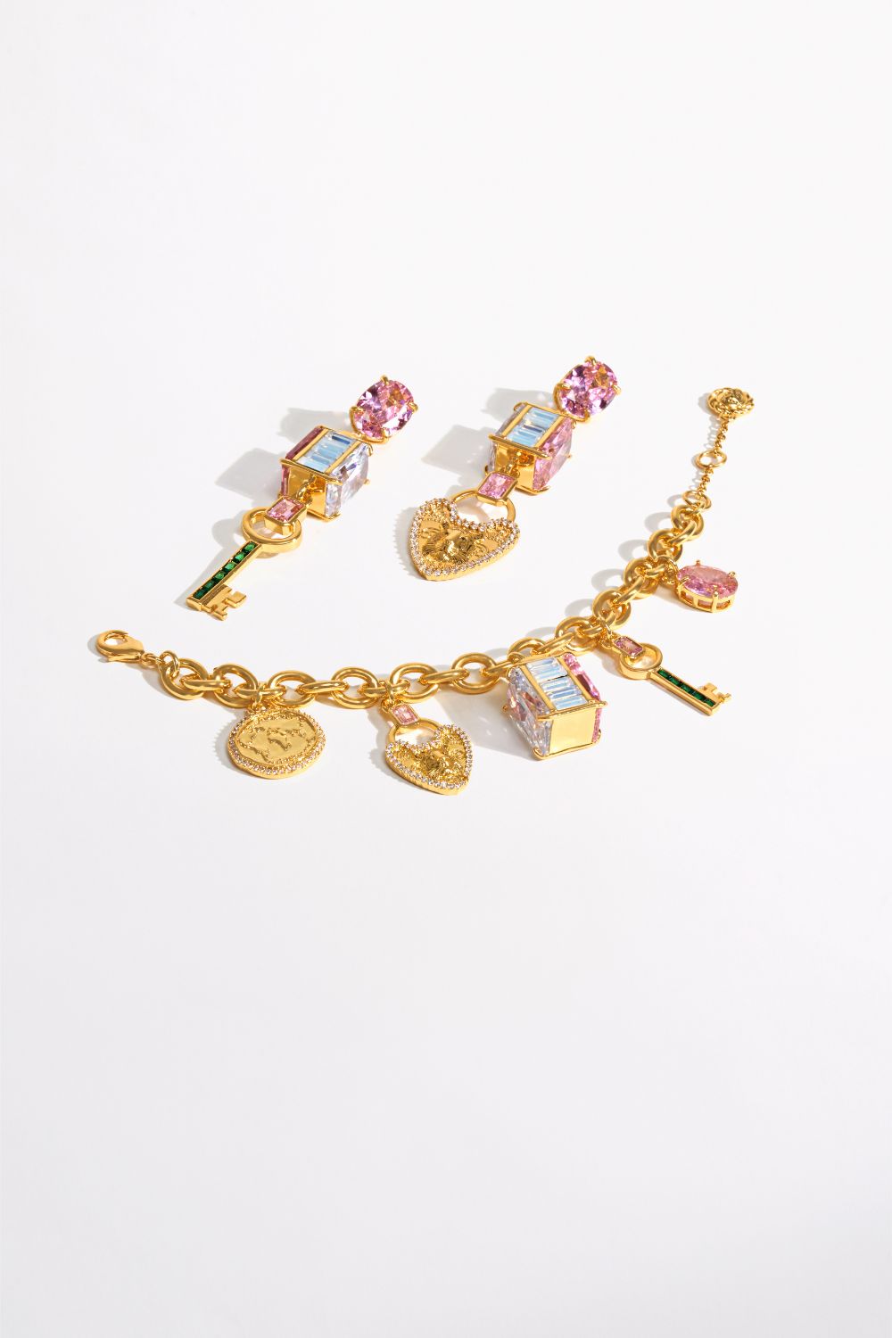 LOCKETS LOADED CHARM BRACELET GOLD