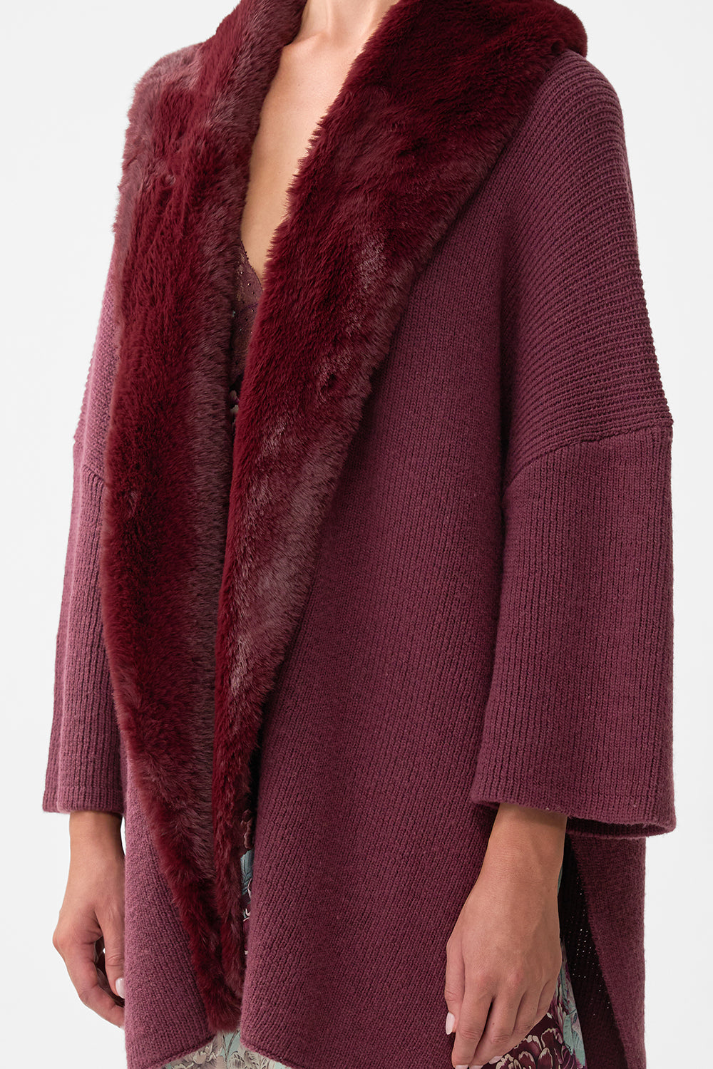 KNIT RELAXED LAYER WITH FAUX FUR IF THESE TILES COULD TALK