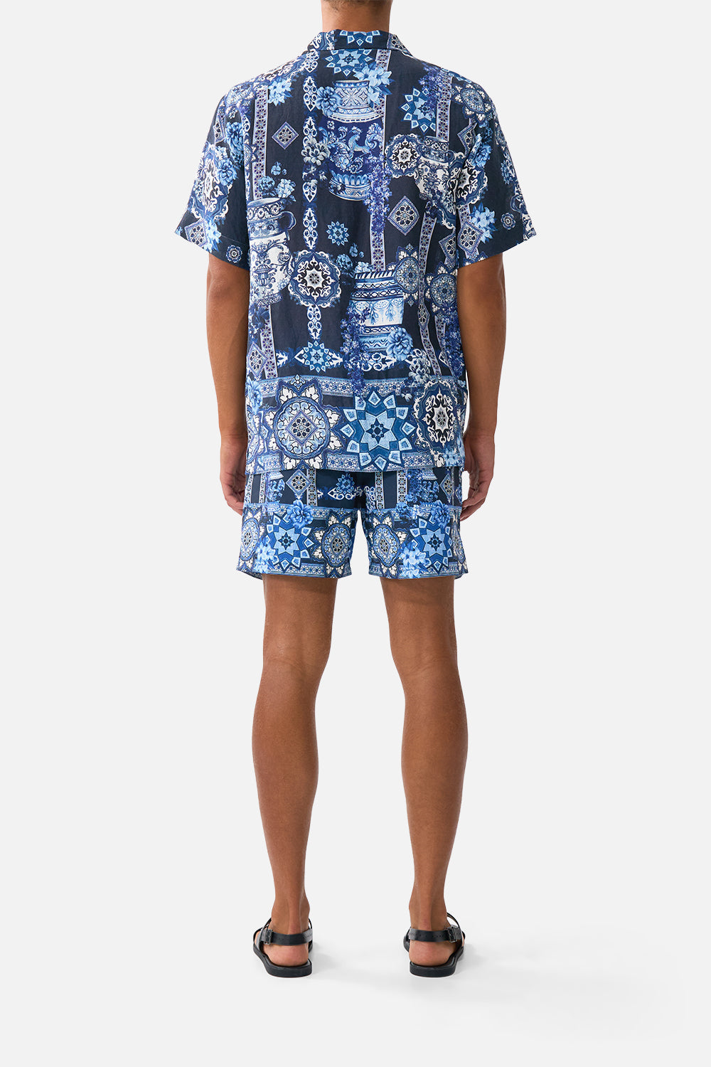 SHORT SLEEVE CABANA SHIRT A TILED WONDERLAND