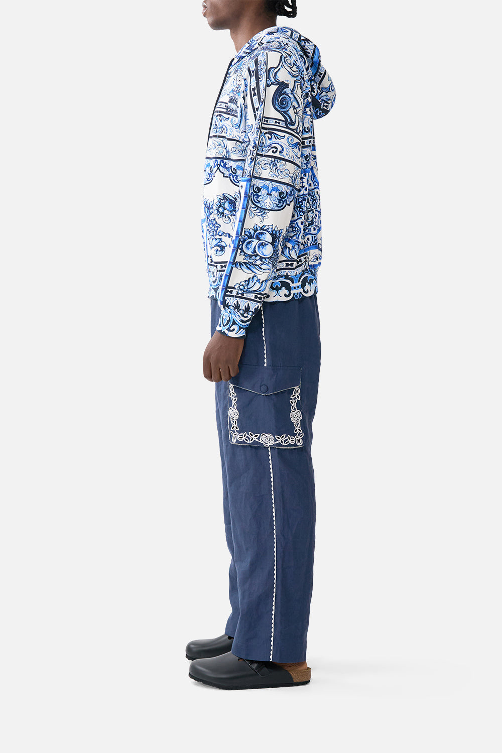 ZIP THROUGH HOODIE A TILED WONDERLAND