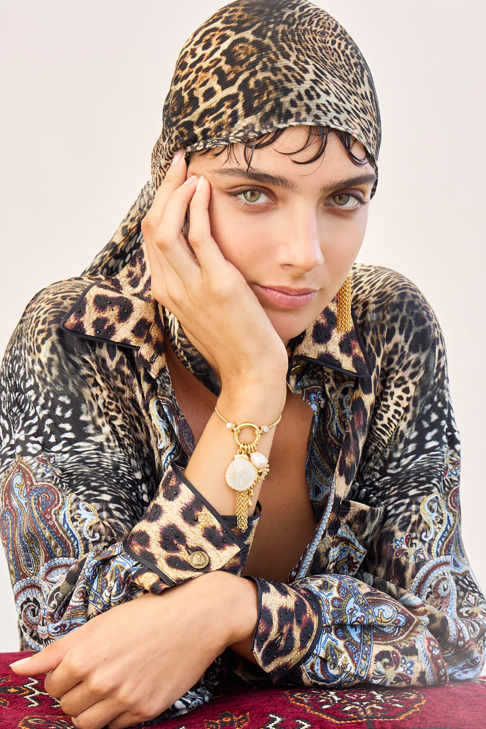 ENCHANTED OCEANIA ADJUSTABLE CHARM BRACELET GOLD