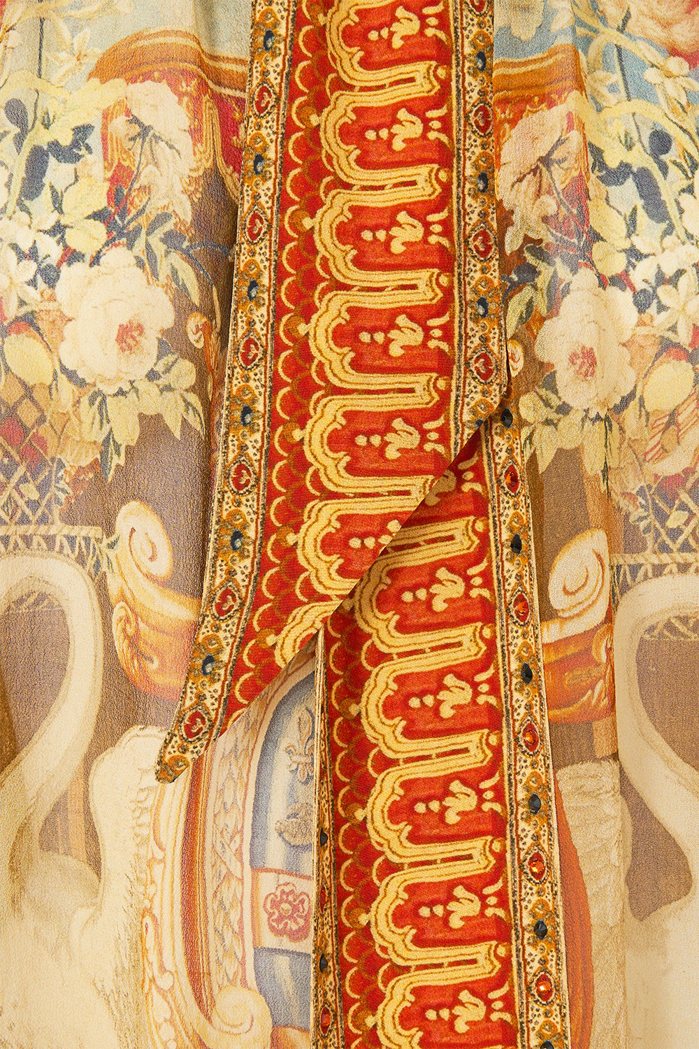 DETACHABLE PUSSY BOW RAGLAN BLOUSE LIFE’S RICH TAPESTRY