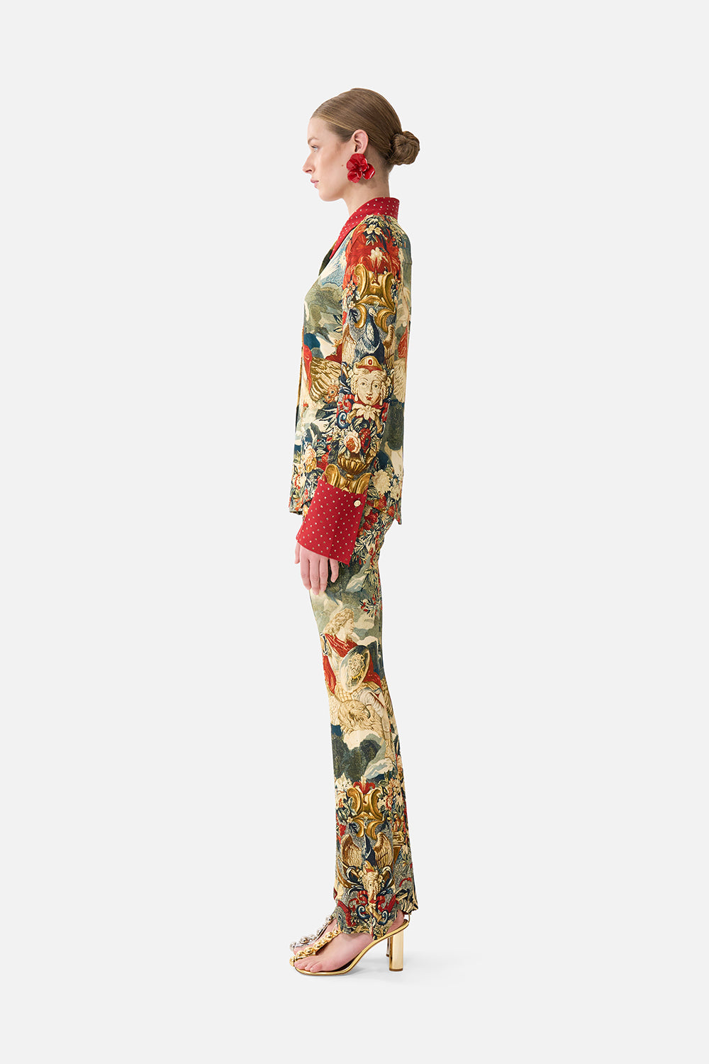 The CAMILLA Fitted Jersey Shirt in our Meet Me At The Met print.