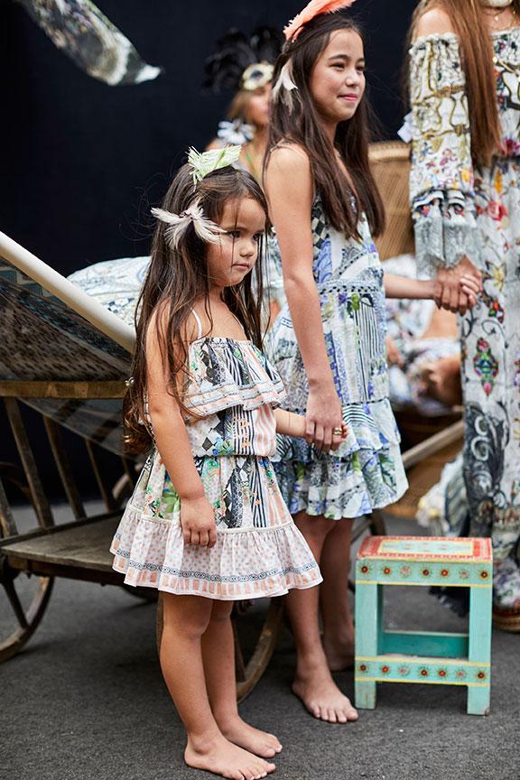 SALVADOR SECRETS KIDS SHORT SKIRT W TRIM