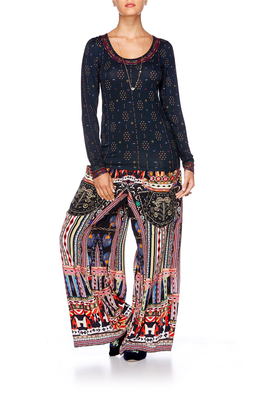 SONGS ON THE LAWN LONG SLEEVE FITTED TOP