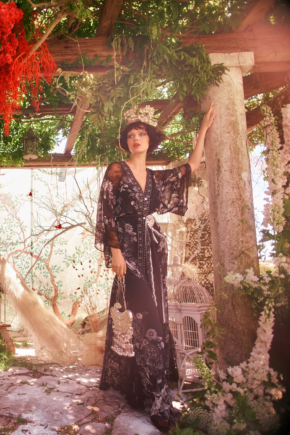 KIMONO WITH SHOULDER INSERTS MOONSHINE BLOOM