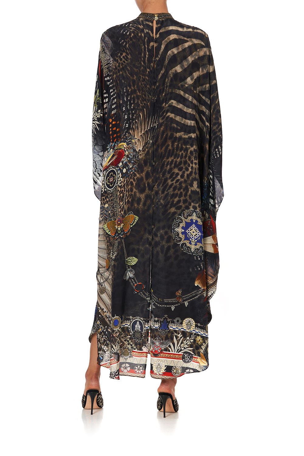 KAFTAN WITH HIGH COLLAR STAND TREASURE CHASER