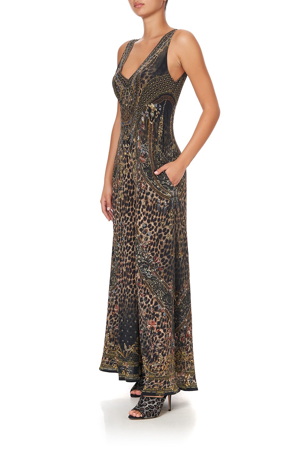 V NECK FLARED JUMPSUIT ABINGDON PALACE