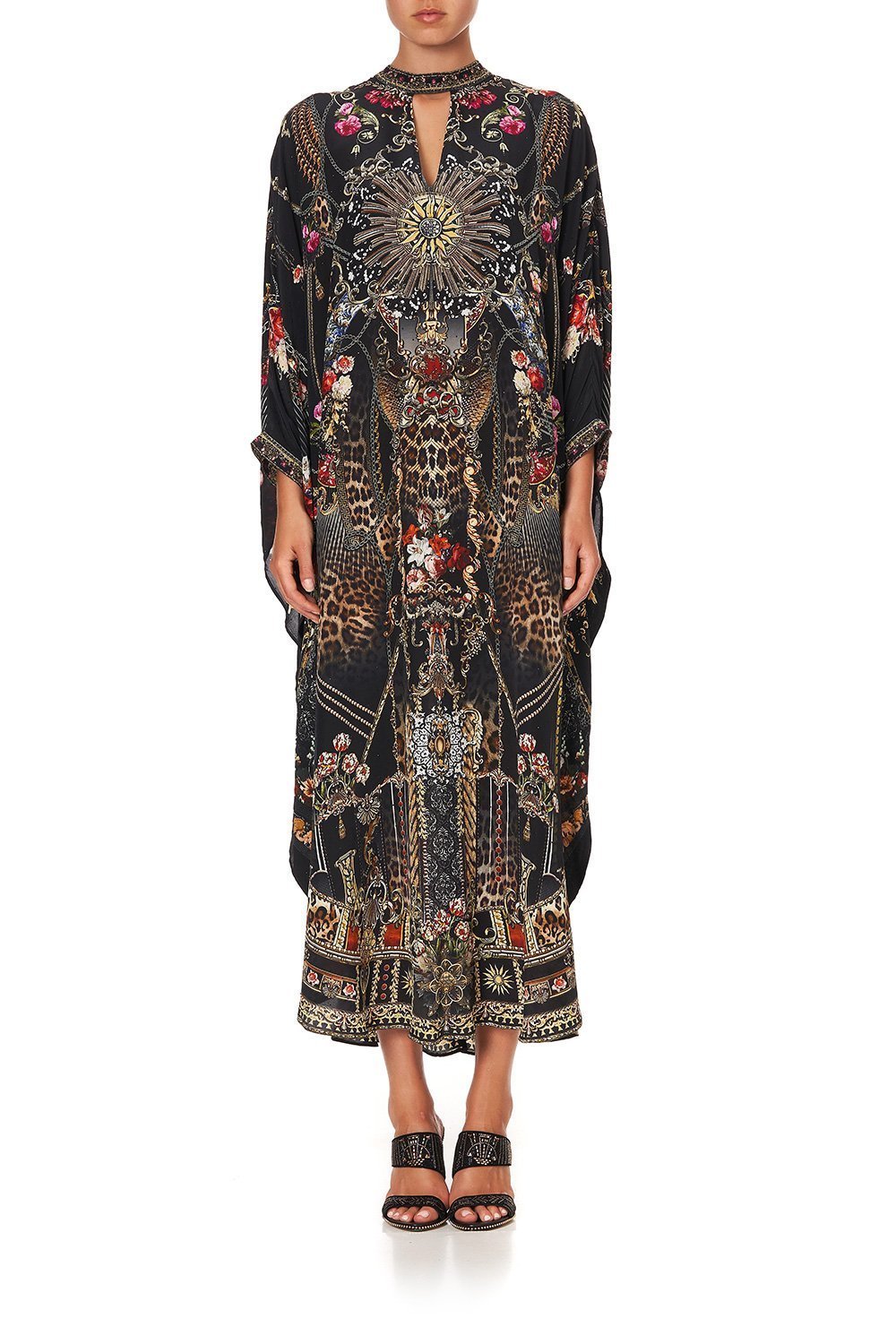KAFTAN WITH HIGH COLLAR STAND GOTHIC GODDESS