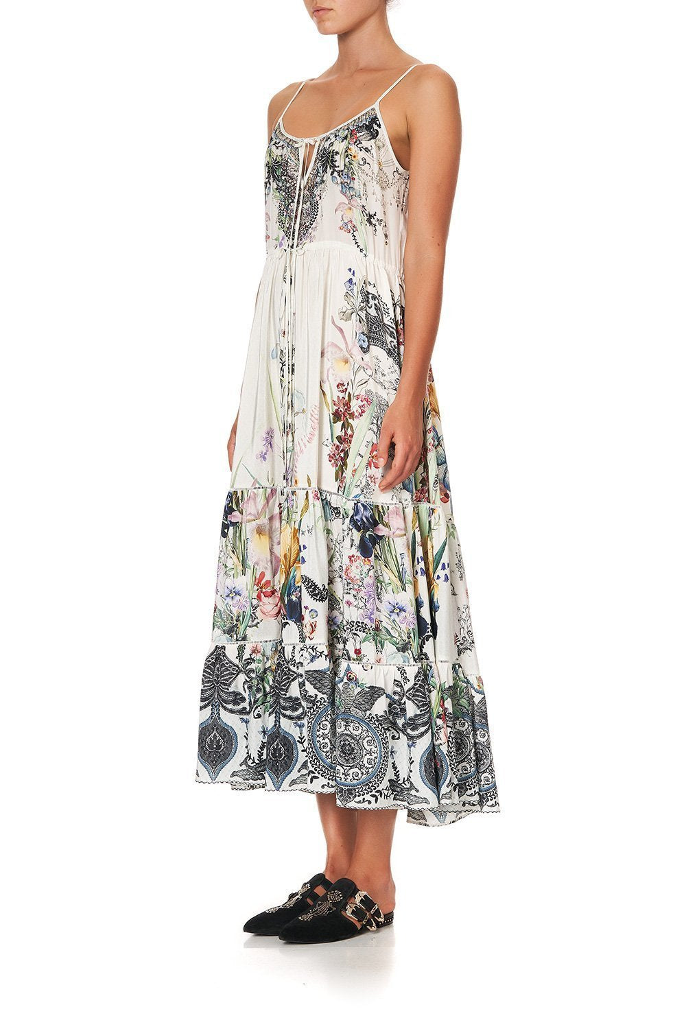 DRESS WITH FRONT TIE DETAIL TRUE ROMANCE