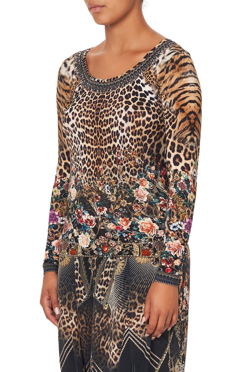 LONG SLEEVE FITTED TOP CALL OF THE CATHEDRAL