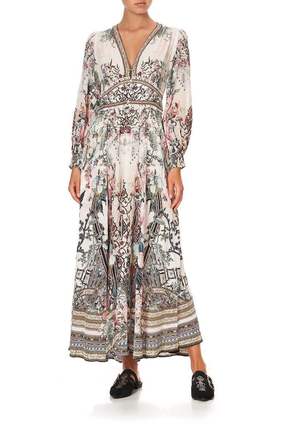 BUTTON DRESS WITH SHAPED WAISTBAND ROMANCE IS BORN