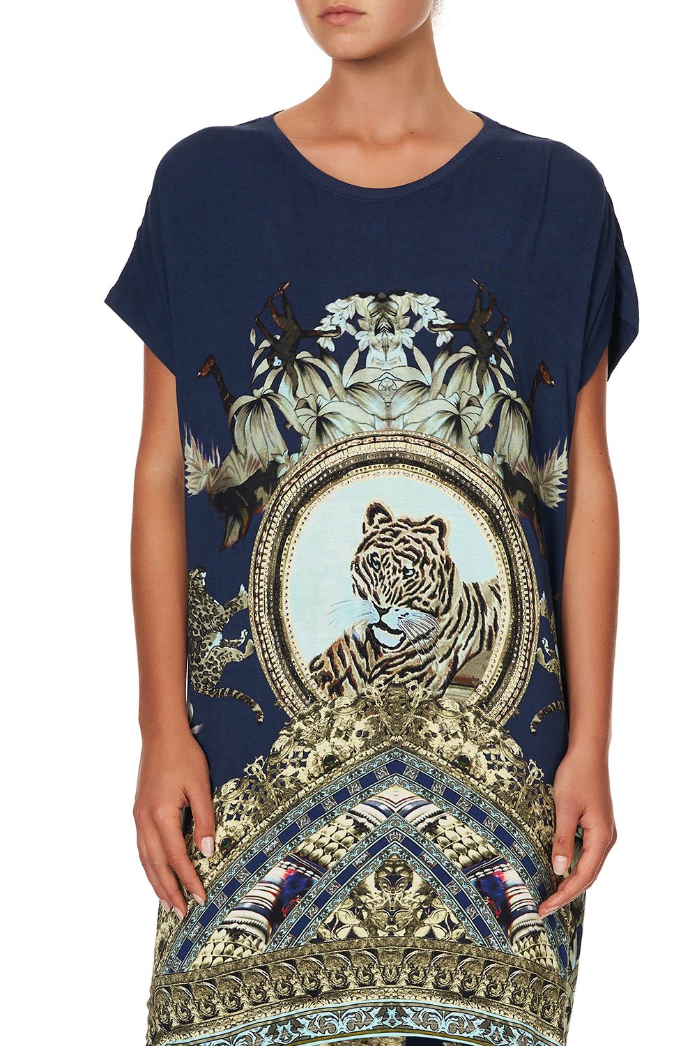 LONG SCOOP BACK HEM T-SHIRT A LITTLE PAST TWILIGHT