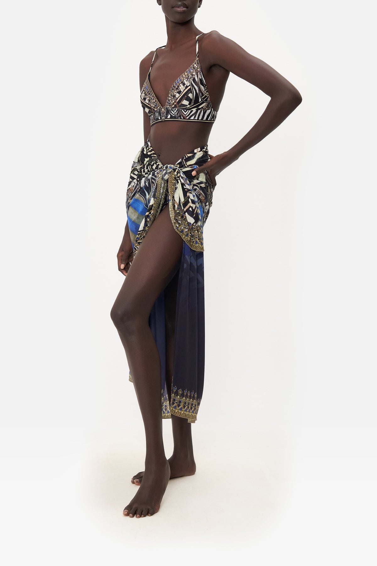 LONG SARONG KNIGHT OF THE WILD