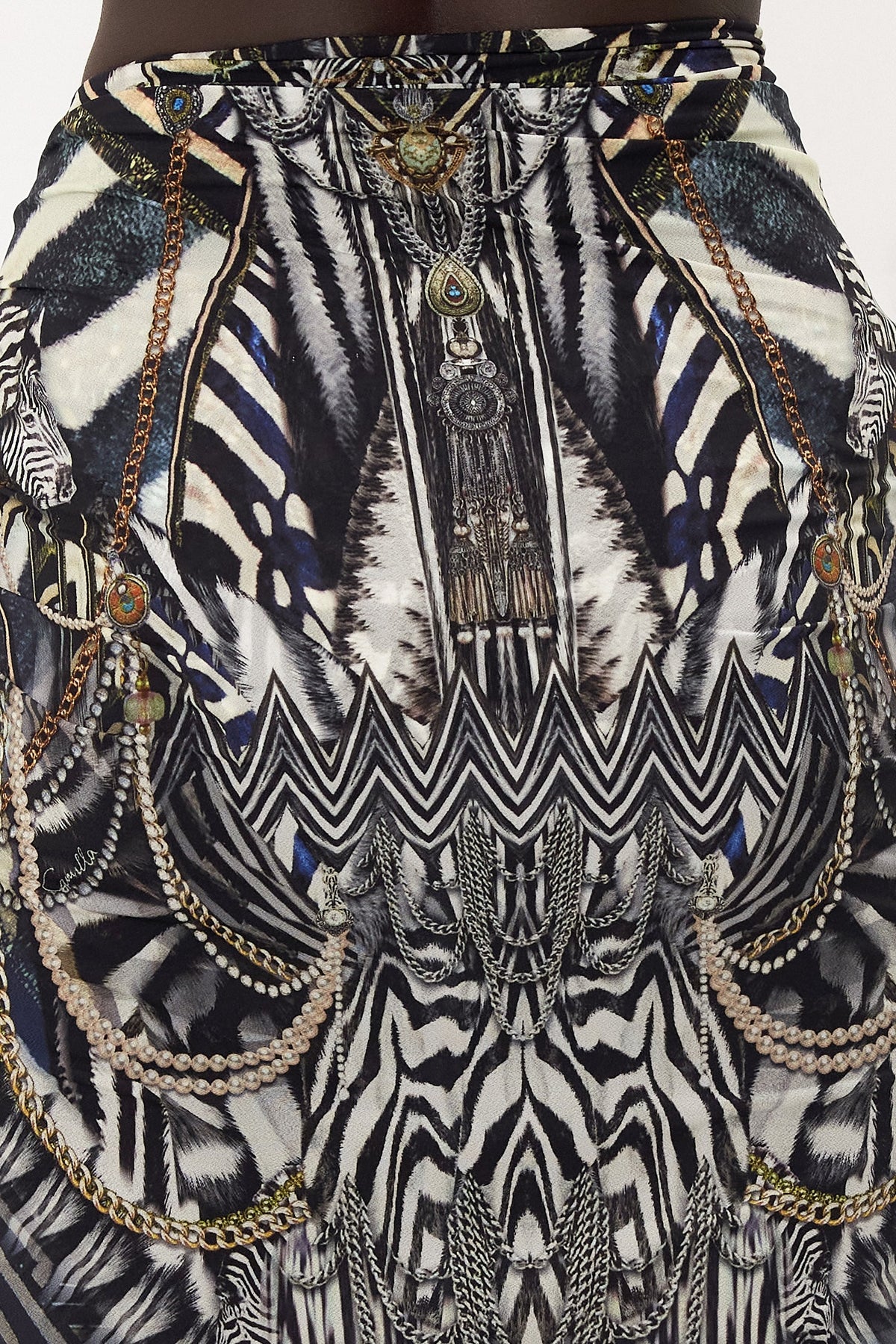 LONG SARONG KNIGHT OF THE WILD