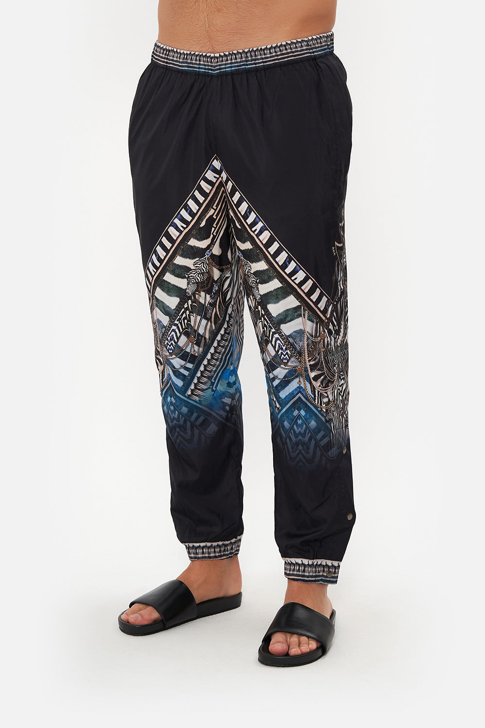 SIDE SNAP ADJUSTABLE TRACKPANT KNIGHT OF THE WILD