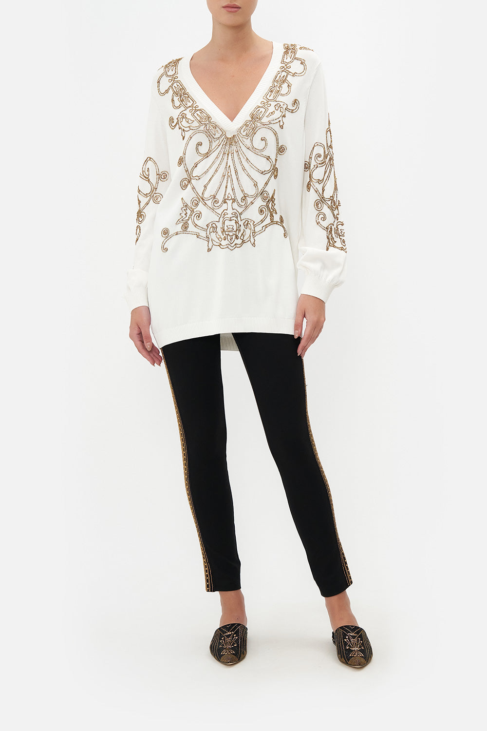 EMBELLISHED V NECK KNIT ARMADA