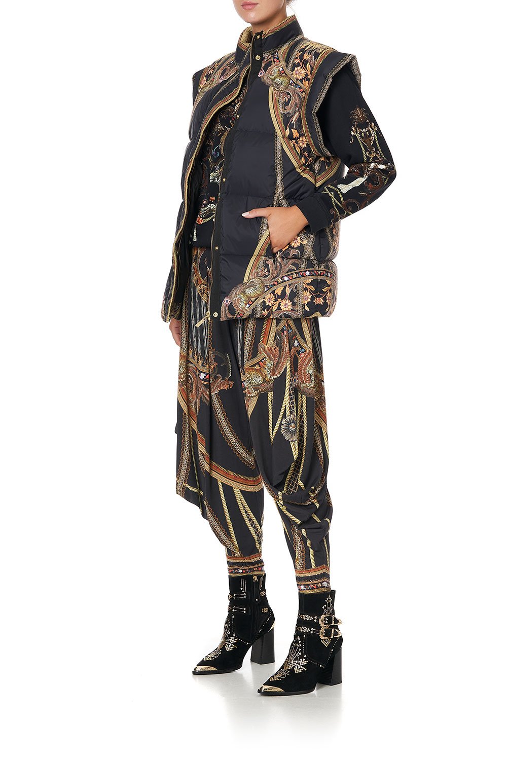 OVERSIZED PUFFER GILET BELLE OF THE BAROQUE