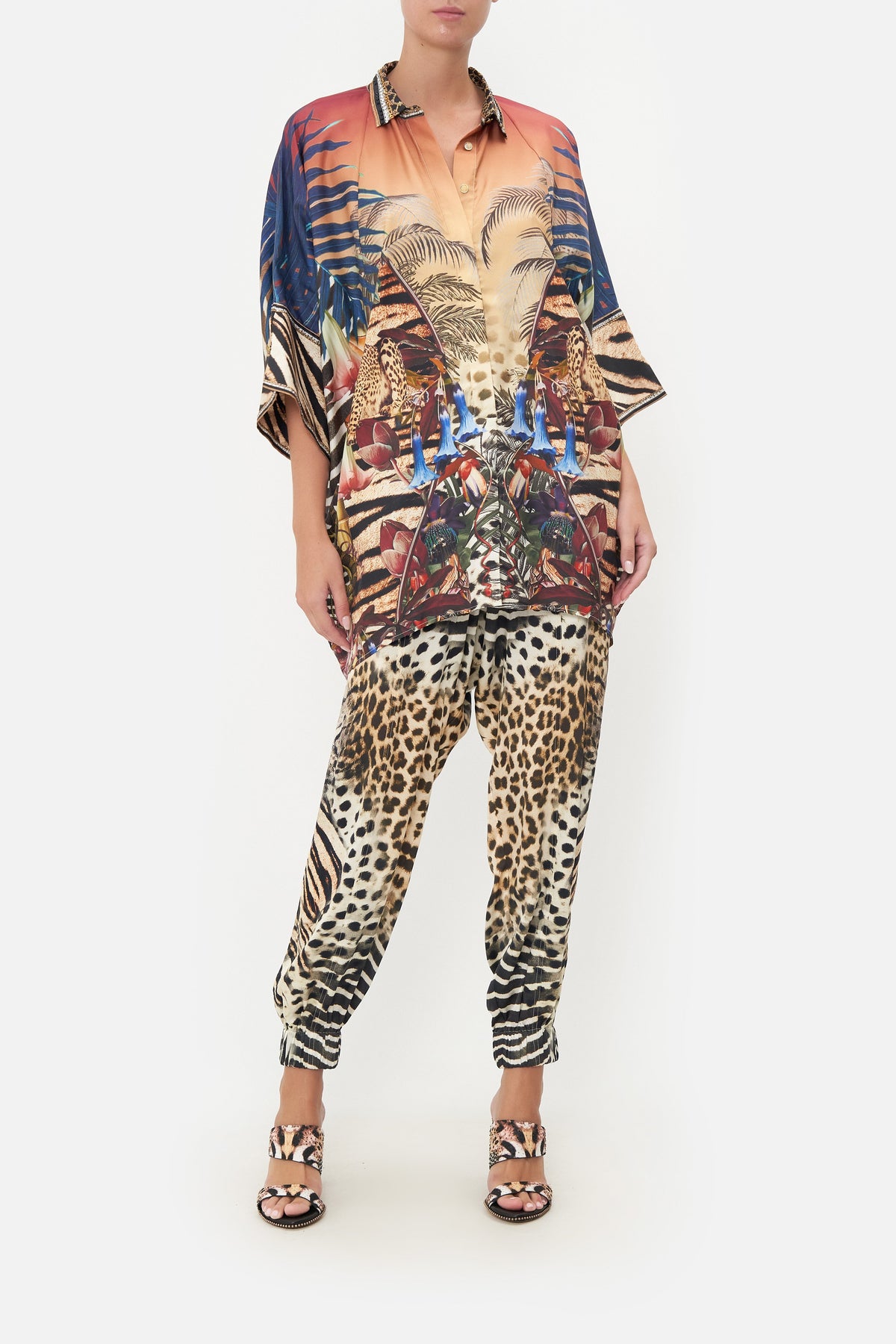 BATWING SHIRT NATURAL INSTINCT