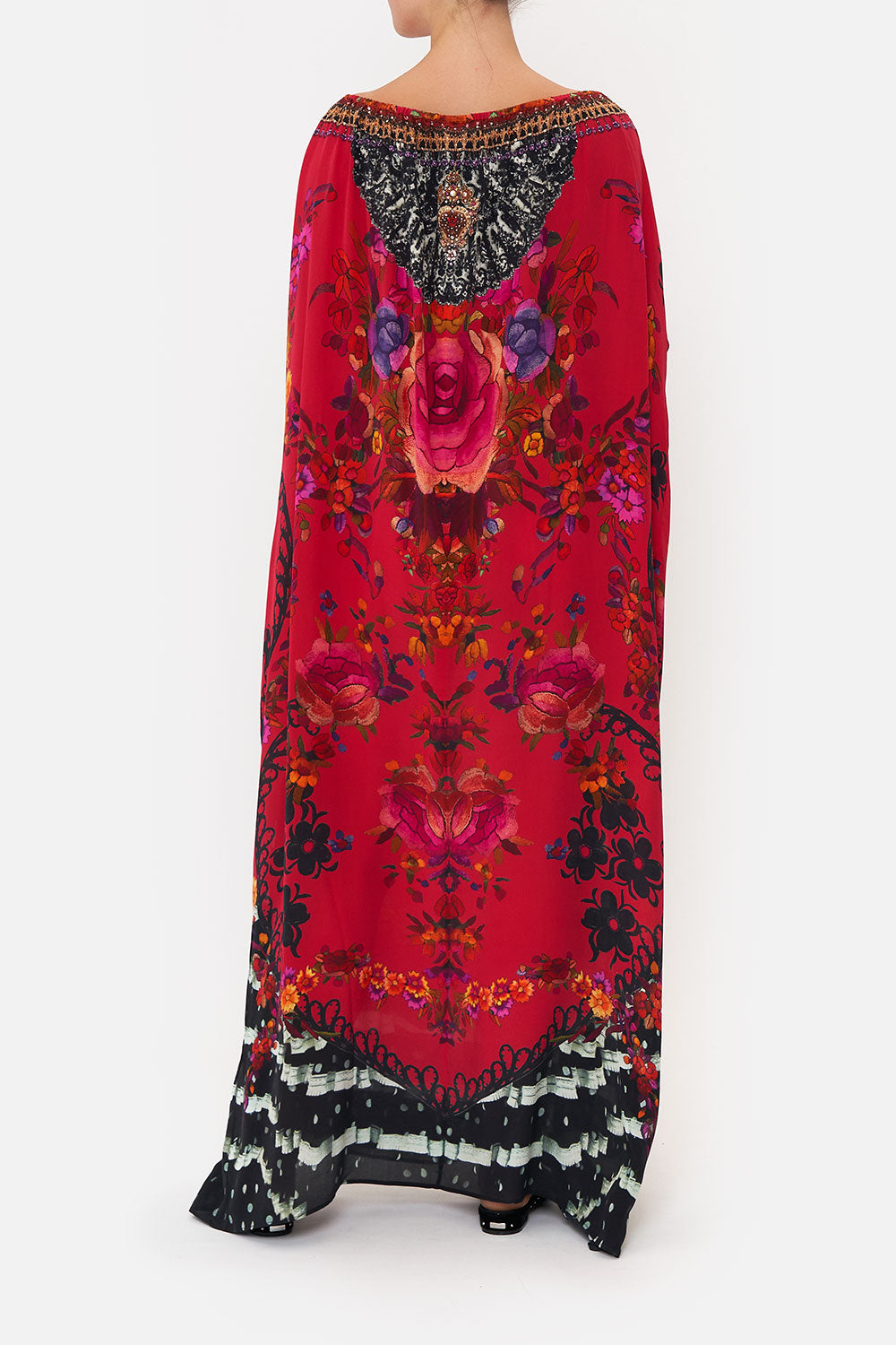 OFF SHOULDER KAFTAN VIEW FROM THE VEIL