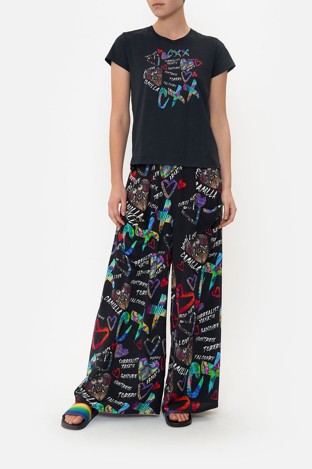 SLIM FIT ROUND NECK T-SHIRT TAGGED UP