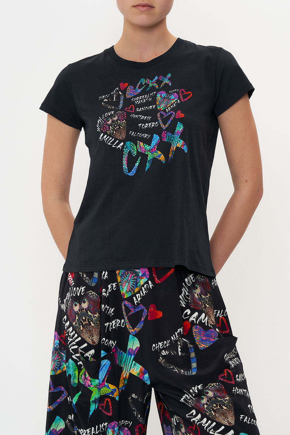 SLIM FIT ROUND NECK T-SHIRT TAGGED UP