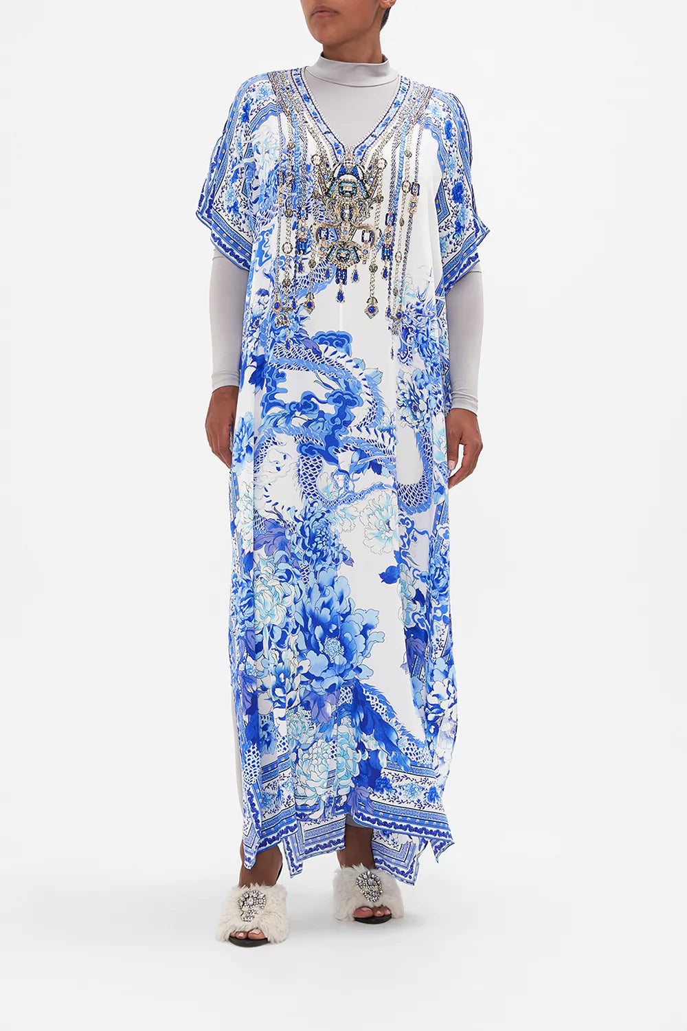 SLIM FIT KAFTAN WITH SPLIT HEART OF A DRAGON