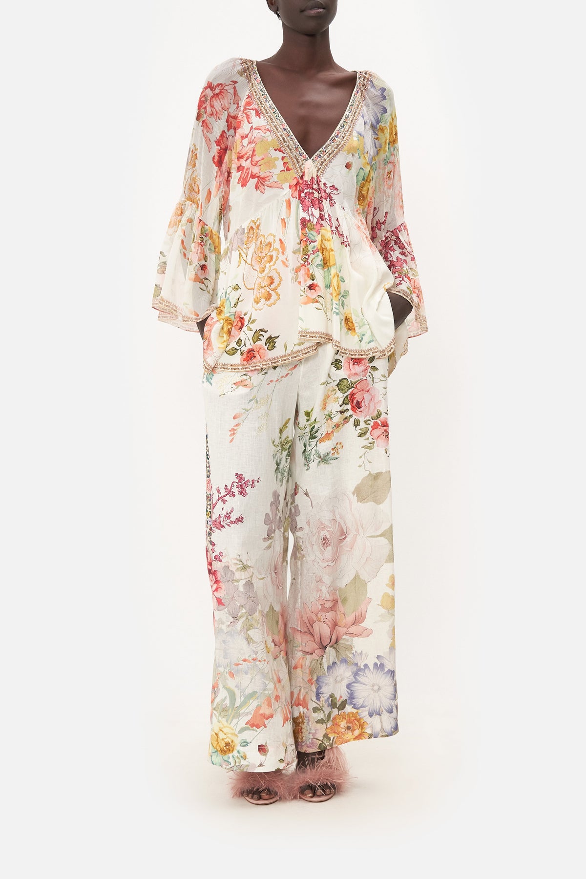 RAGLAN BLOUSE WITH SLEEVE RUFFLE ROMANTIC RITES