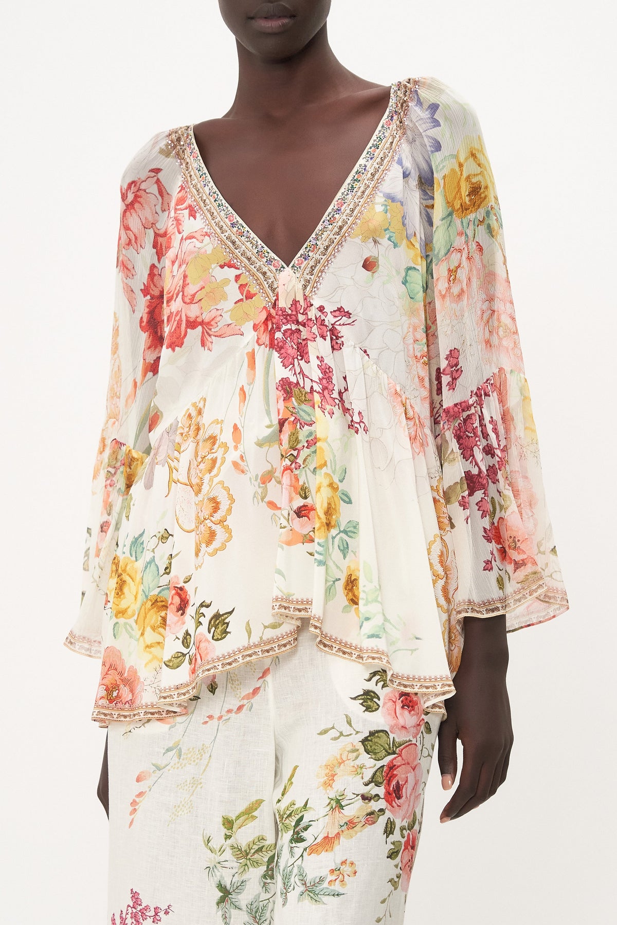 RAGLAN BLOUSE WITH SLEEVE RUFFLE ROMANTIC RITES